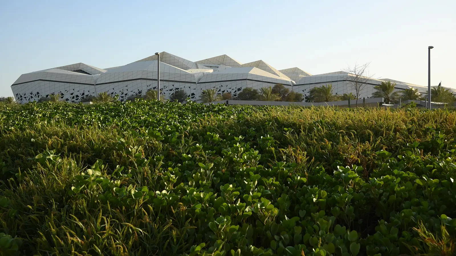 مبنى مركز الملك عبدالله للدراسات والبحوث البترولية في الرياض، رمز لمؤسسات المعرفة السعودية التي تسجَّل علاماتها التجارية وتُجدَّد حمايتها دوريًّا